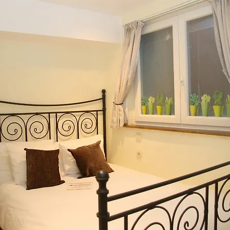 Archimede Apartment